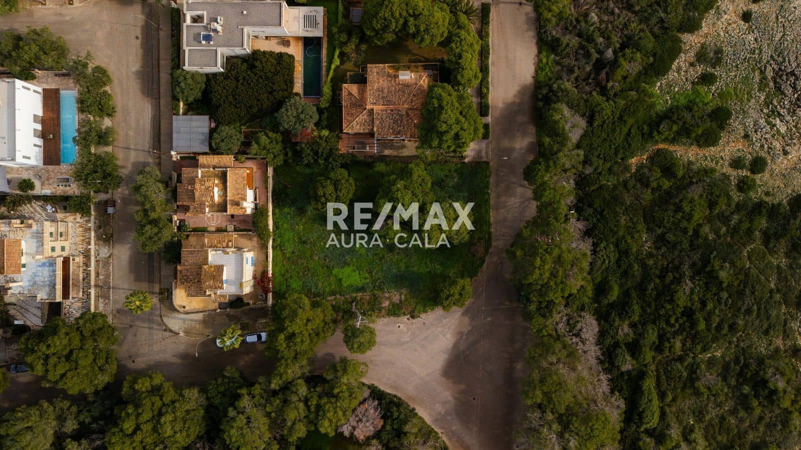 Building Plot for sale in Porto Cristo Novo - € 1,575,000 (Ref: 9456545)