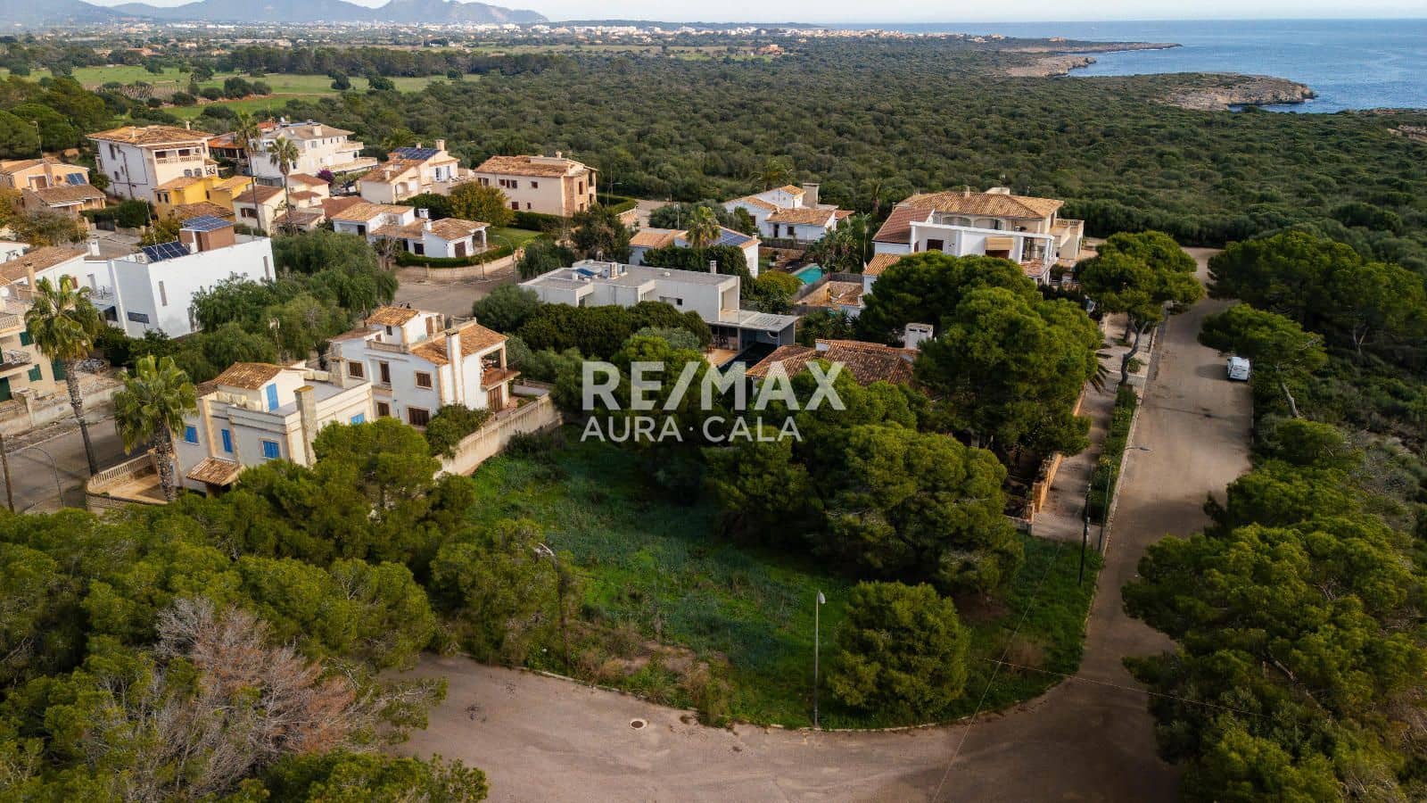 Building Plot for sale in Porto Cristo Novo - € 1,575,000 (Ref: 9456545)