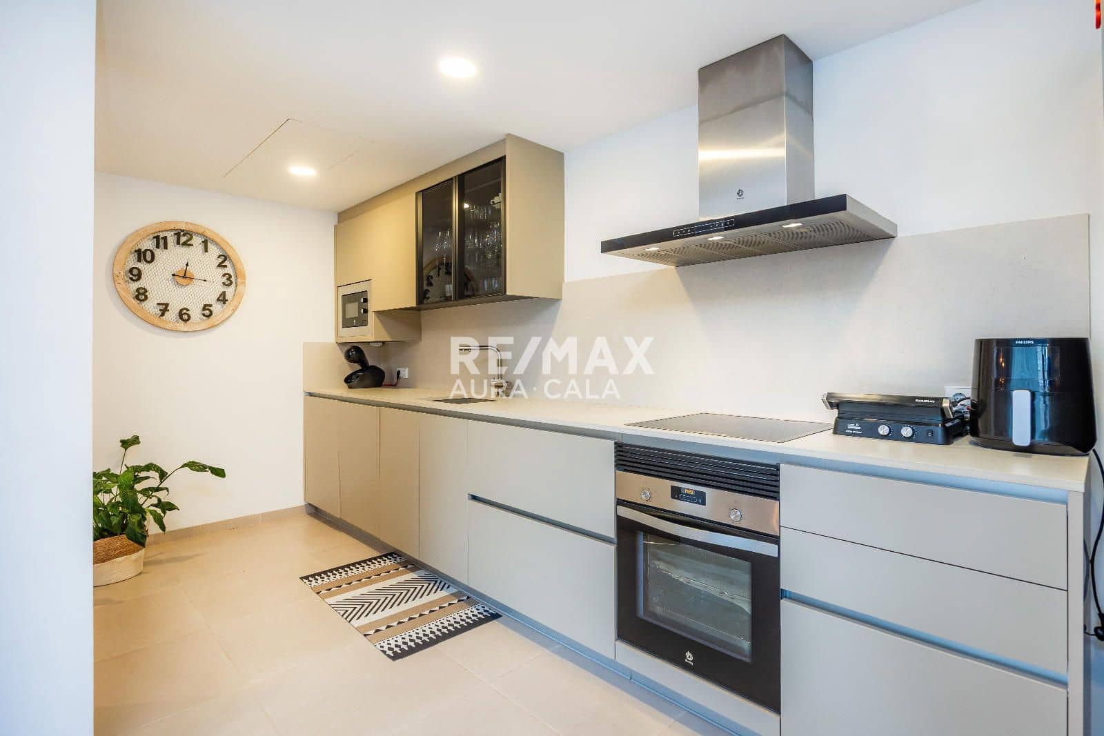 3 soverom Leilighet til salgs i Cala Ratjada med svømmebasseng garasje - € 550 000 (Ref: 9456553)