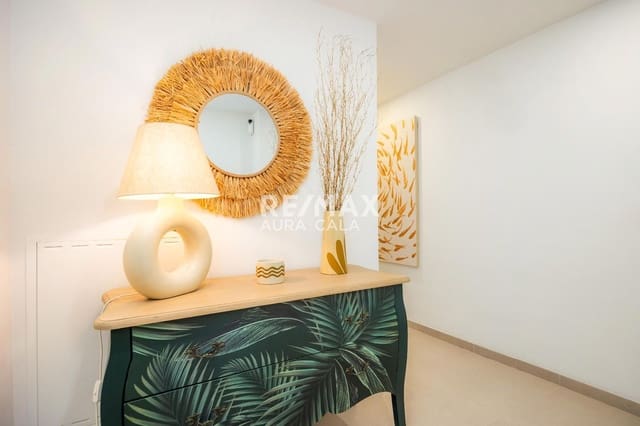 3 soverom Leilighet til salgs i Cala Ratjada, Capdepera med svømmebasseng garasje - € 550 000 (Ref: 9456553)