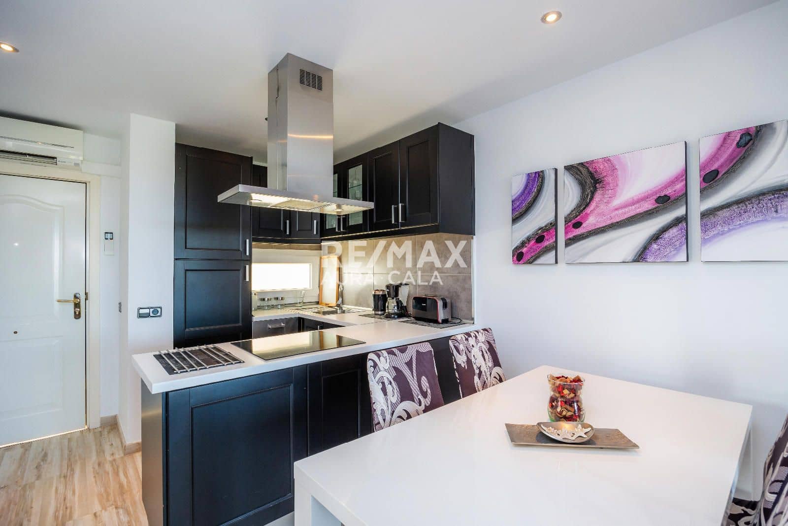 2 slaapkamer Penthouse te koop in Cala Millor met zwembad - € 410.000 (Ref: 9456554)