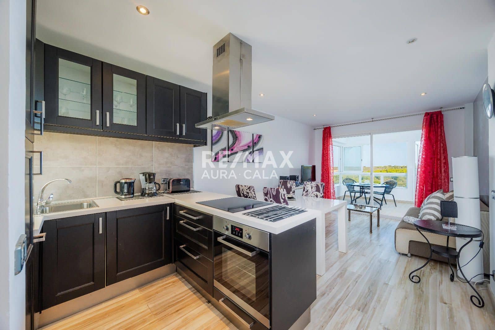 2 slaapkamer Penthouse te koop in Cala Millor met zwembad - € 410.000 (Ref: 9456554)