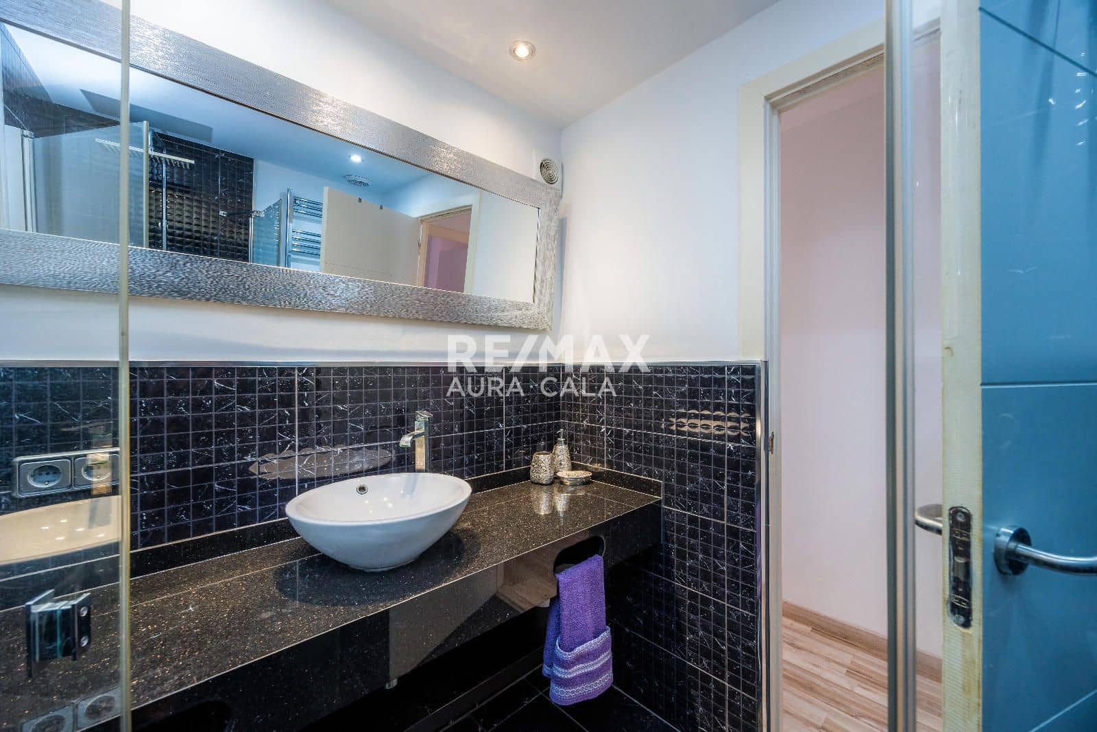 2 slaapkamer Penthouse te koop in Cala Millor met zwembad - € 410.000 (Ref: 9456554)