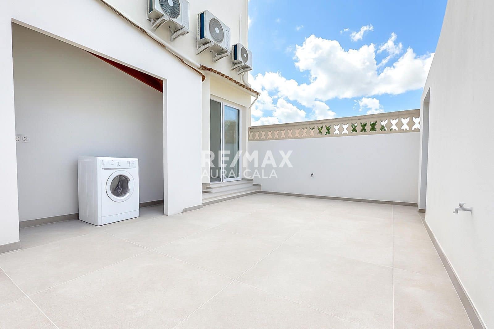 3 Zimmer Haus zu verkaufen in Cala Ratjada mit Pool Garage - 670.000 € (Ref: 9456555)