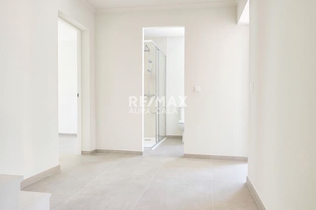 3 bedroom Townhouse for sale in Cala Ratjada, Capdepera with pool garage - € 670,000 (Ref: 9456555)