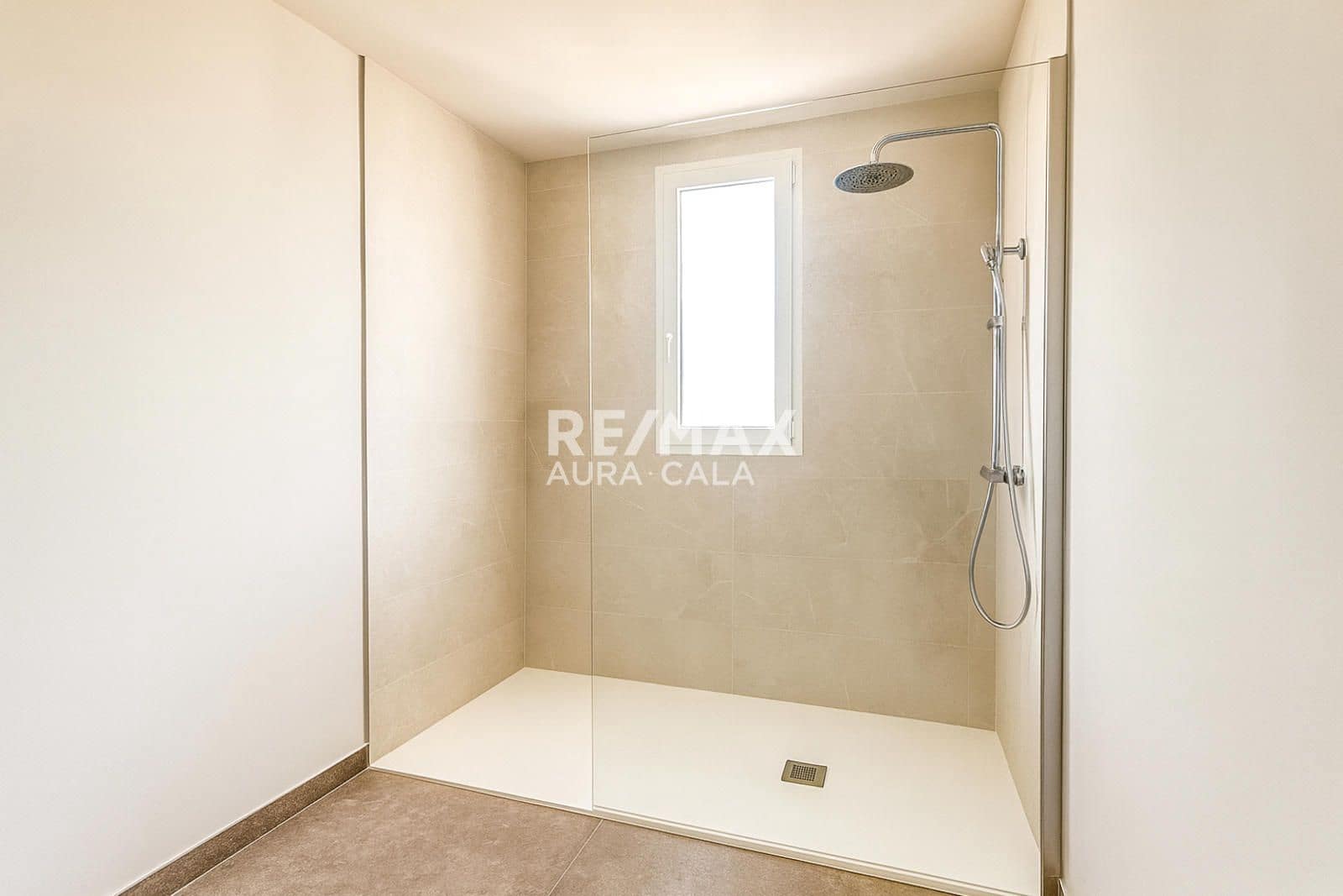 3 Zimmer Haus zu verkaufen in Cala Ratjada mit Pool Garage - 670.000 € (Ref: 9456555)