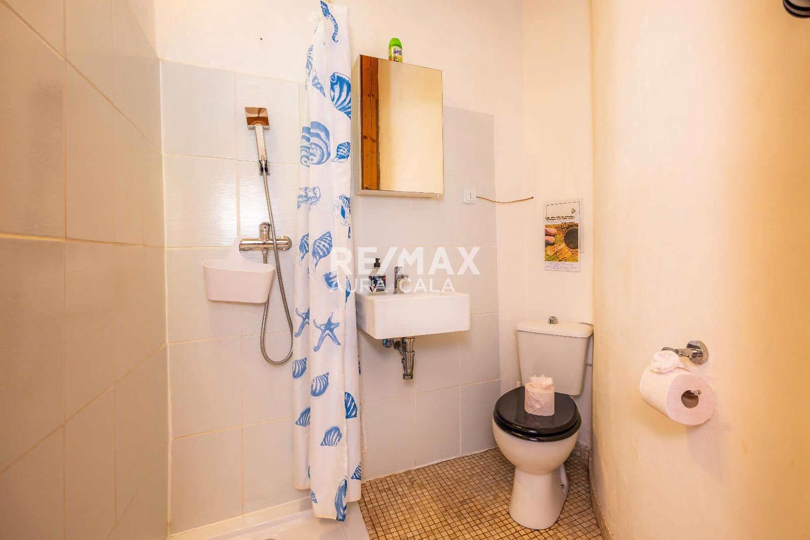 4 bedroom Villa for sale in Sant Llorenc des Cardassar with pool - € 1,849,000 (Ref: 9456556)