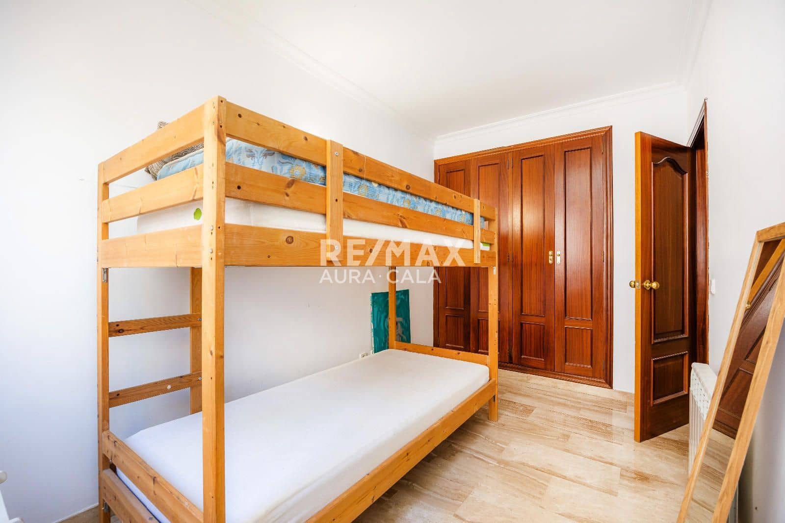 3 bedroom Flat for sale in Cala Ratjada - € 410,000 (Ref: 9456557)