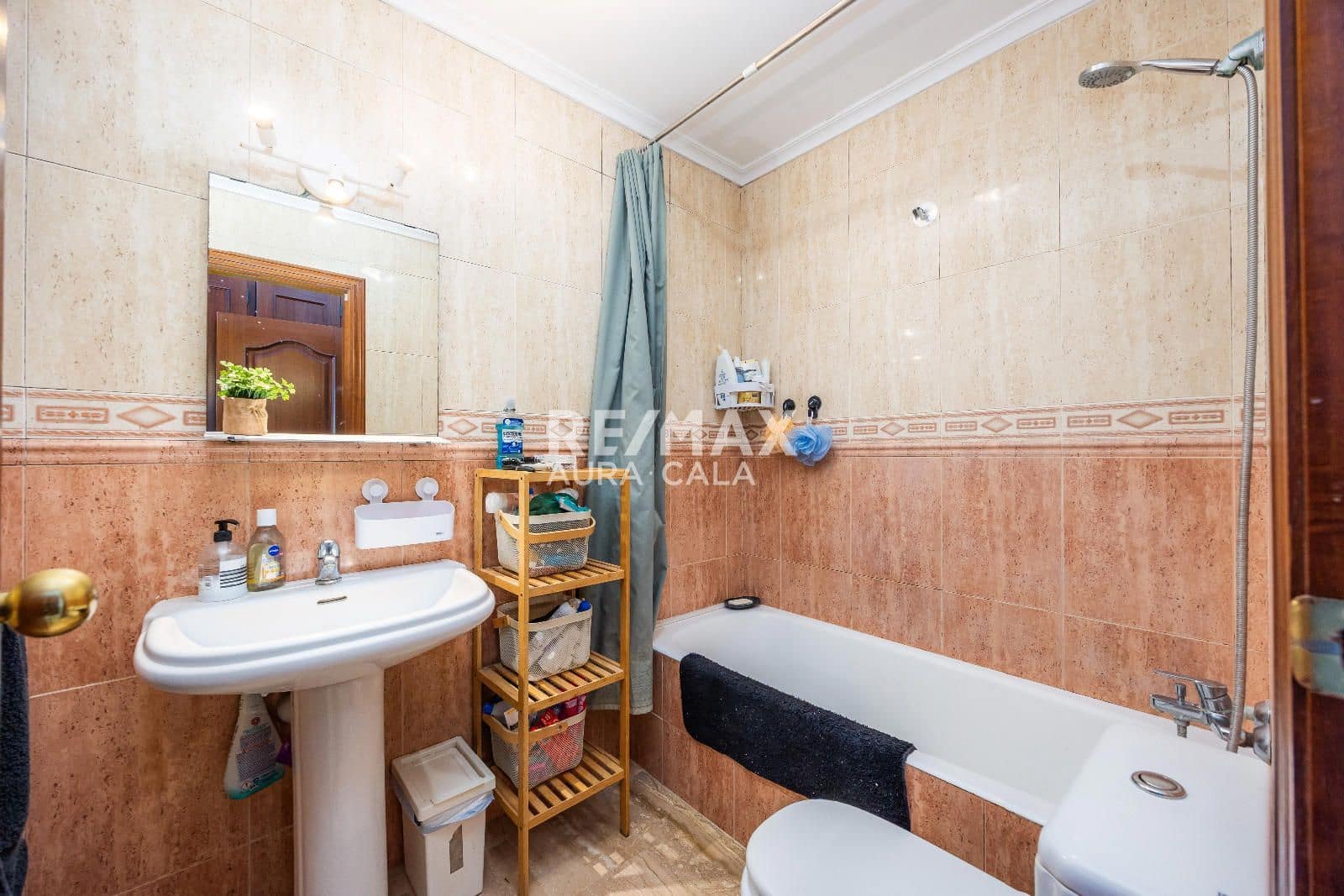 3 bedroom Flat for sale in Cala Ratjada - € 410,000 (Ref: 9456557)