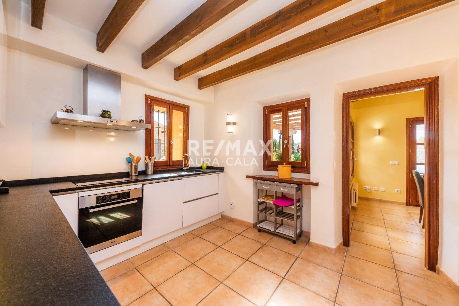 6 bedroom Villa for sale in Arta with pool - € 2,350,000 (Ref: 9456558)