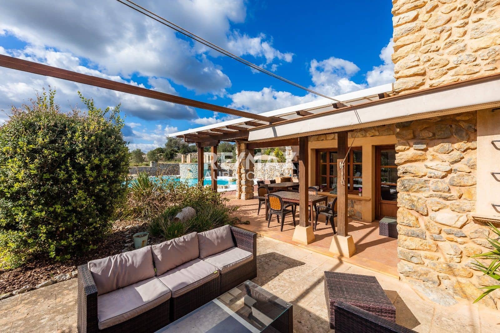 6 bedroom Villa for sale in Arta with pool - € 2,350,000 (Ref: 9456558)