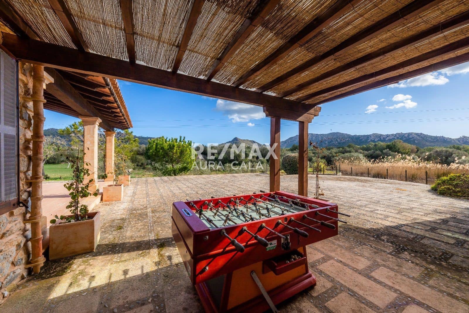 6 bedroom Villa for sale in Arta with pool - € 2,350,000 (Ref: 9456558)