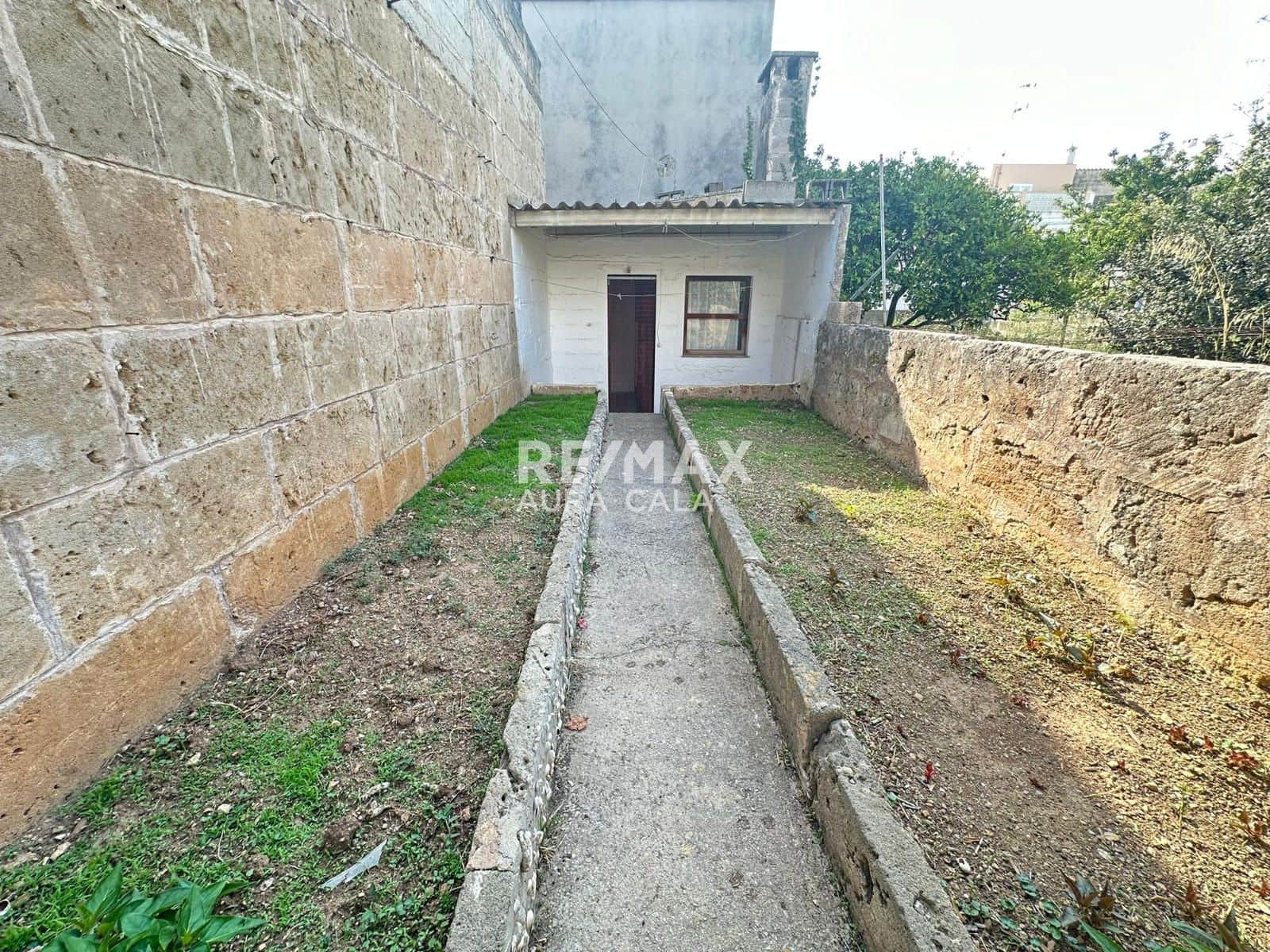 3 bedroom Townhouse for sale in Arta - € 550,000 (Ref: 9456560)