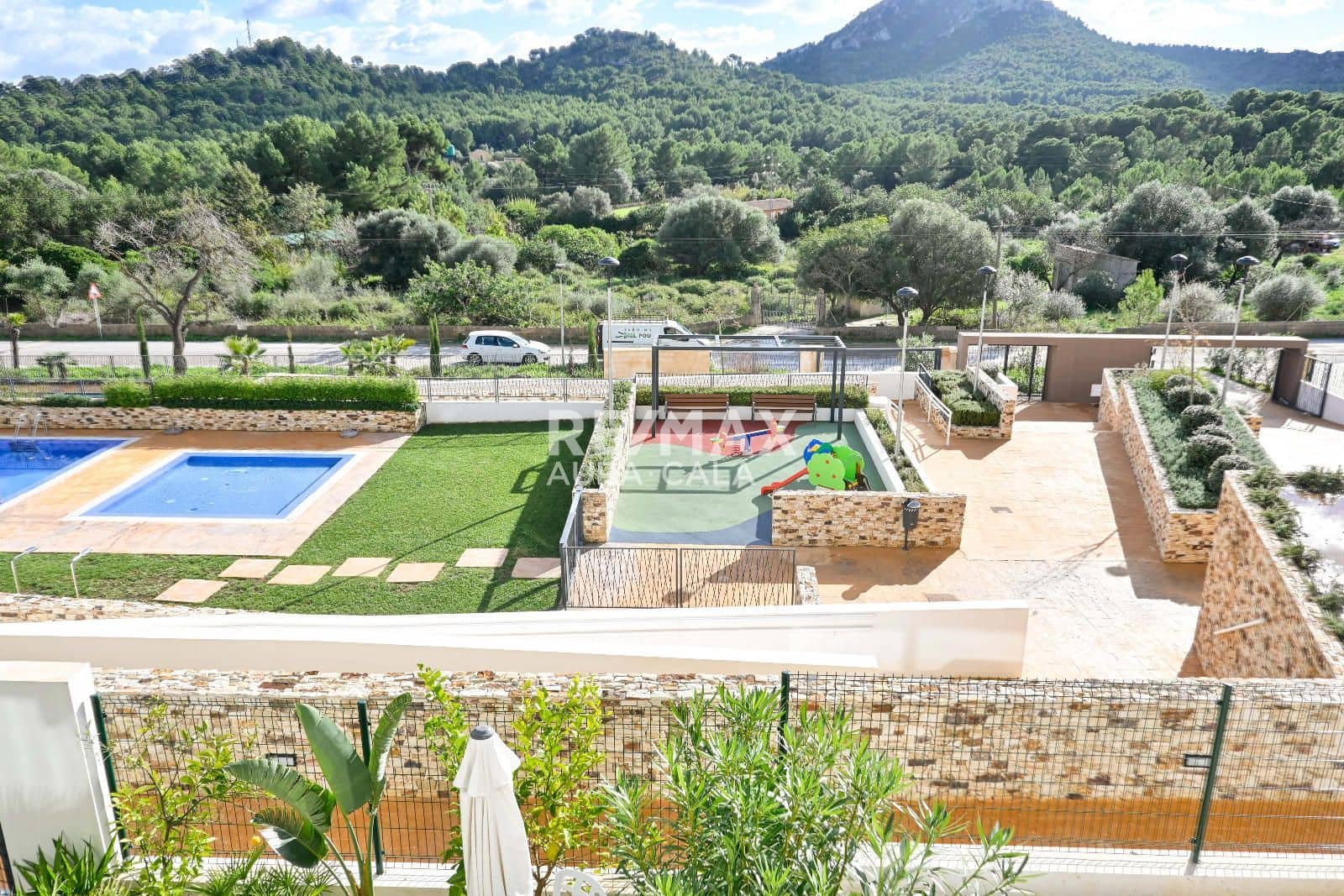 2 chambre Appartement à vendre à Font de Sa Cala / Font de La Cala avec piscine garage - 580 000 € (Ref: 9456562)