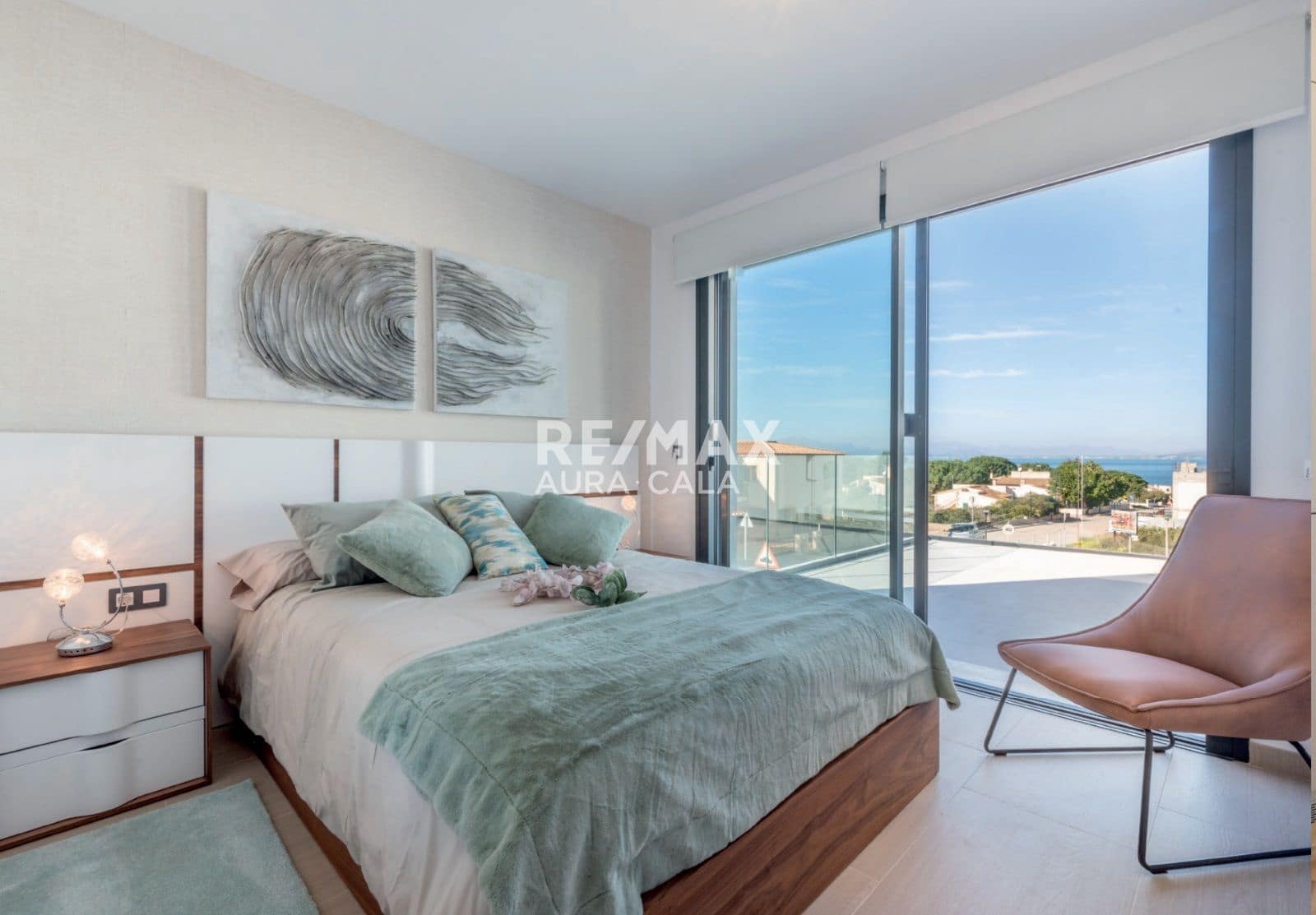 3 makuuhuone Huvila myytävänä paikassa Colonia de Sant Pere / Colonia de San Pedro mukana uima-altaan - 1 270 000 € (Ref: 9456567)