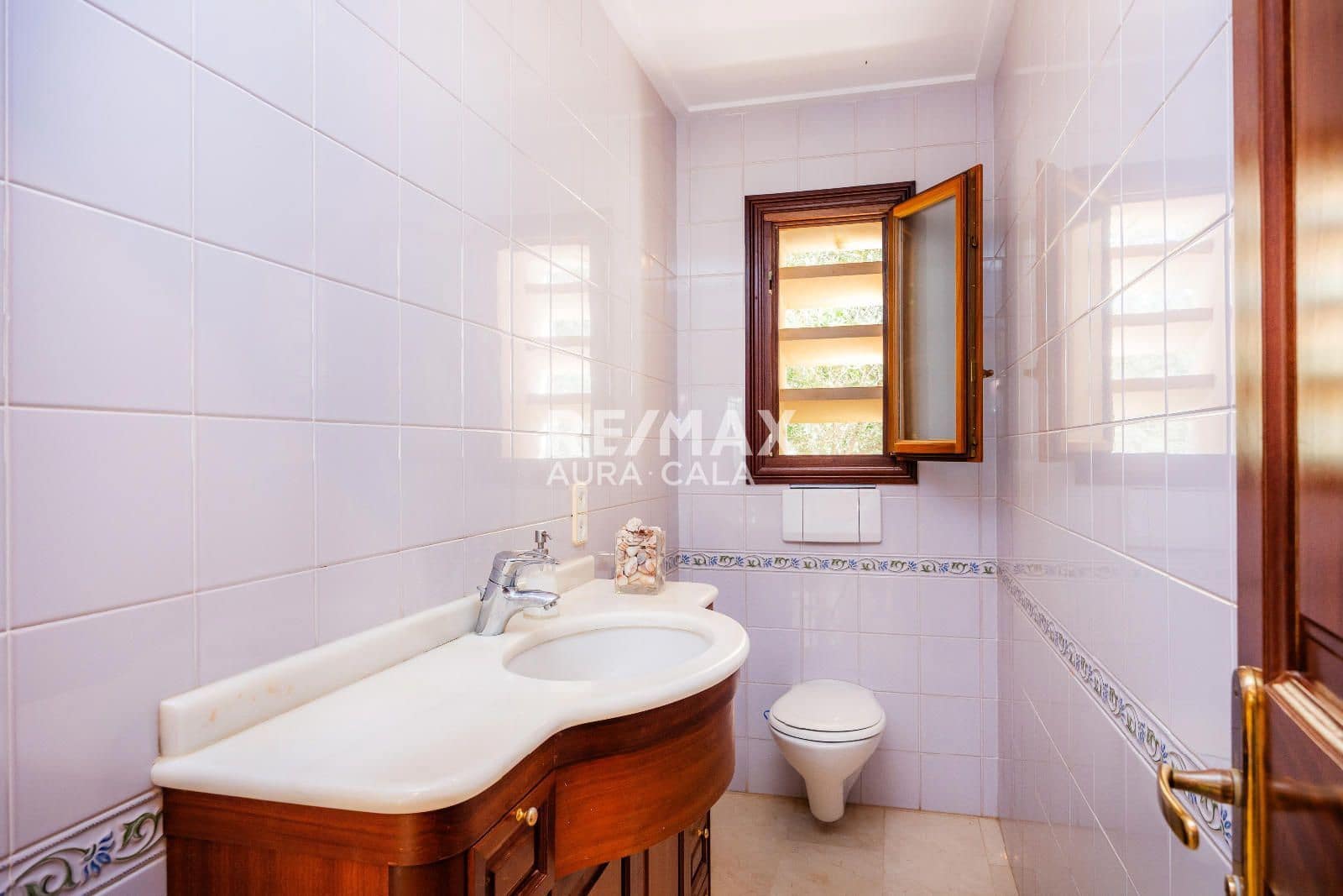 Chalet de 4 habitaciones en Portocristo / Port de Manacor en venta con piscina garaje - 1.250.000 € (Ref: 9456568)