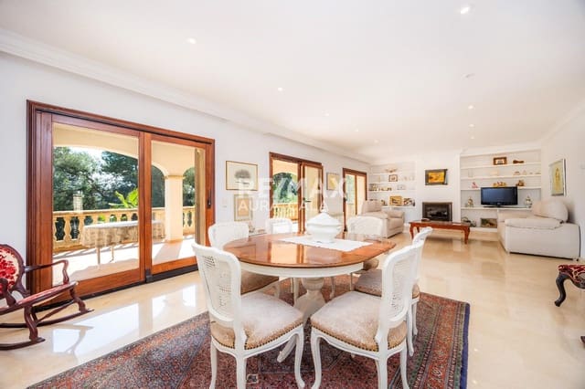 Chalet de 4 habitaciones en Portocristo / Port de Manacor, Manacor en venta con piscina garaje - 1.250.000 € (Ref: 9456568)