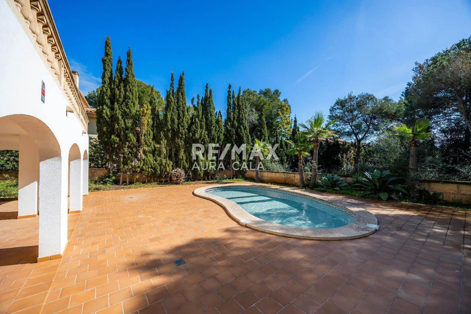 Chalet de 4 habitaciones en Portocristo / Port de Manacor en venta con piscina garaje - 1.250.000 € (Ref: 9456568)