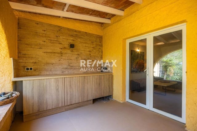 Chalet de 4 habitaciones en Betlem, Artà en venta con piscina - 950.000 € (Ref: 9456572)