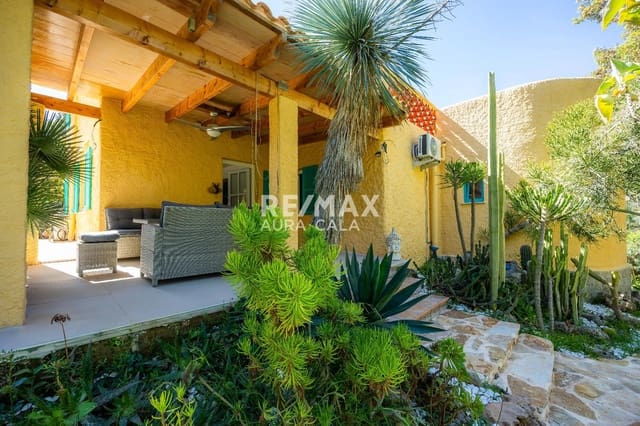 Chalet de 4 habitaciones en Betlem, Artà en venta con piscina - 950.000 € (Ref: 9456572)