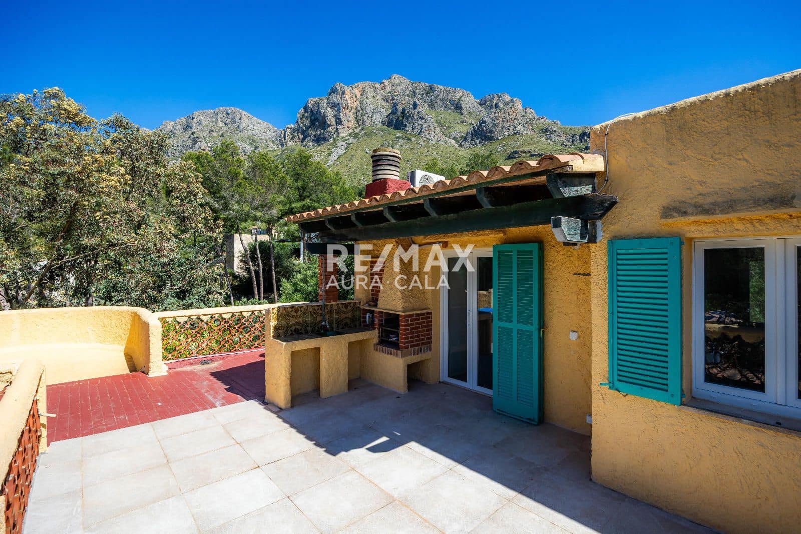 Chalet de 4 habitaciones en Betlem en venta con piscina - 950.000 € (Ref: 9456572)