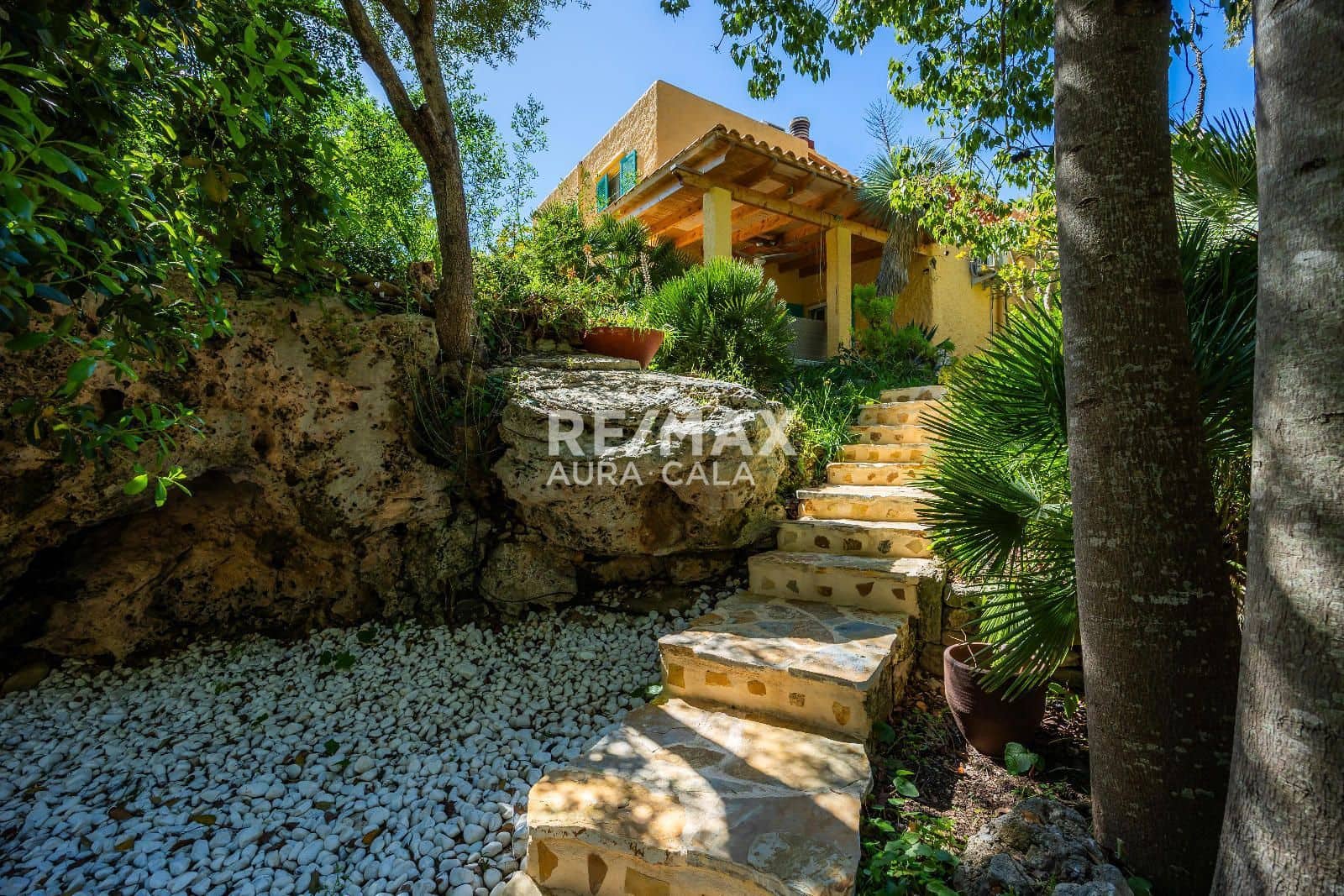 Chalet de 4 habitaciones en Betlem en venta con piscina - 950.000 € (Ref: 9456572)