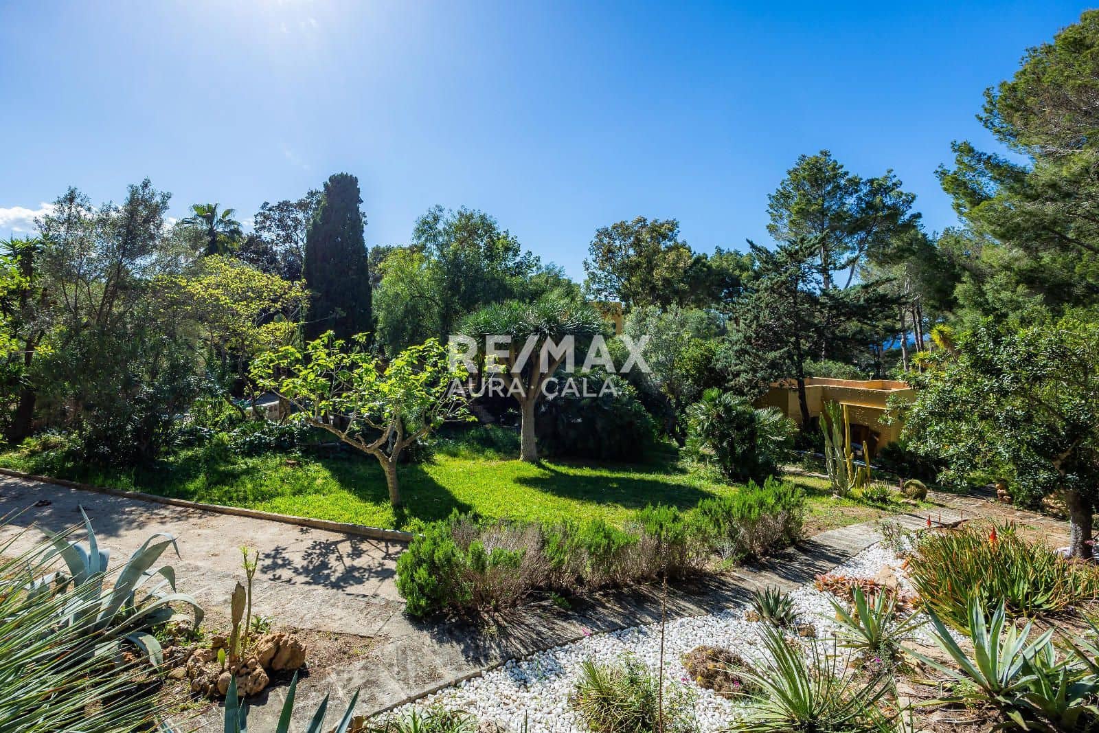 Chalet de 4 habitaciones en Betlem en venta con piscina - 950.000 € (Ref: 9456572)