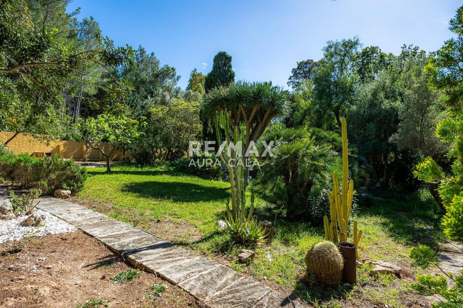 Chalet de 4 habitaciones en Betlem en venta con piscina - 950.000 € (Ref: 9456572)