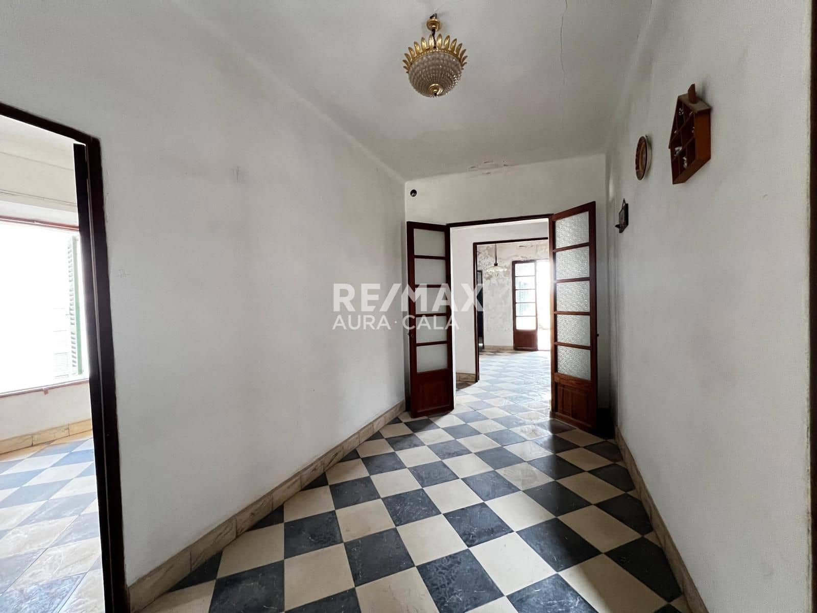 Casa de 6 habitaciones en Son Servera en venta - 285.000 € (Ref: 9456573)