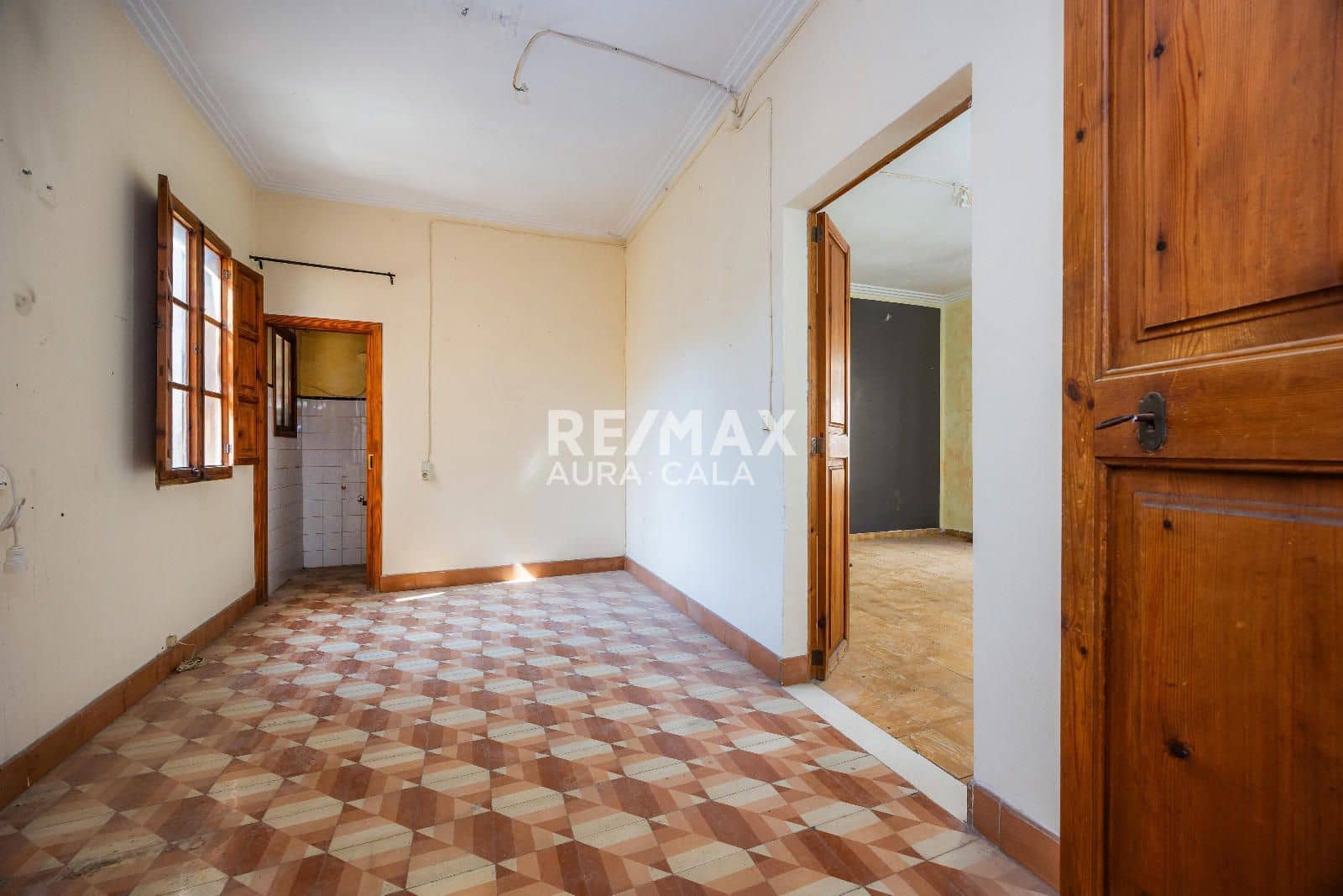 9 bedroom Townhouse for sale in Arta - € 595,000 (Ref: 9456574)