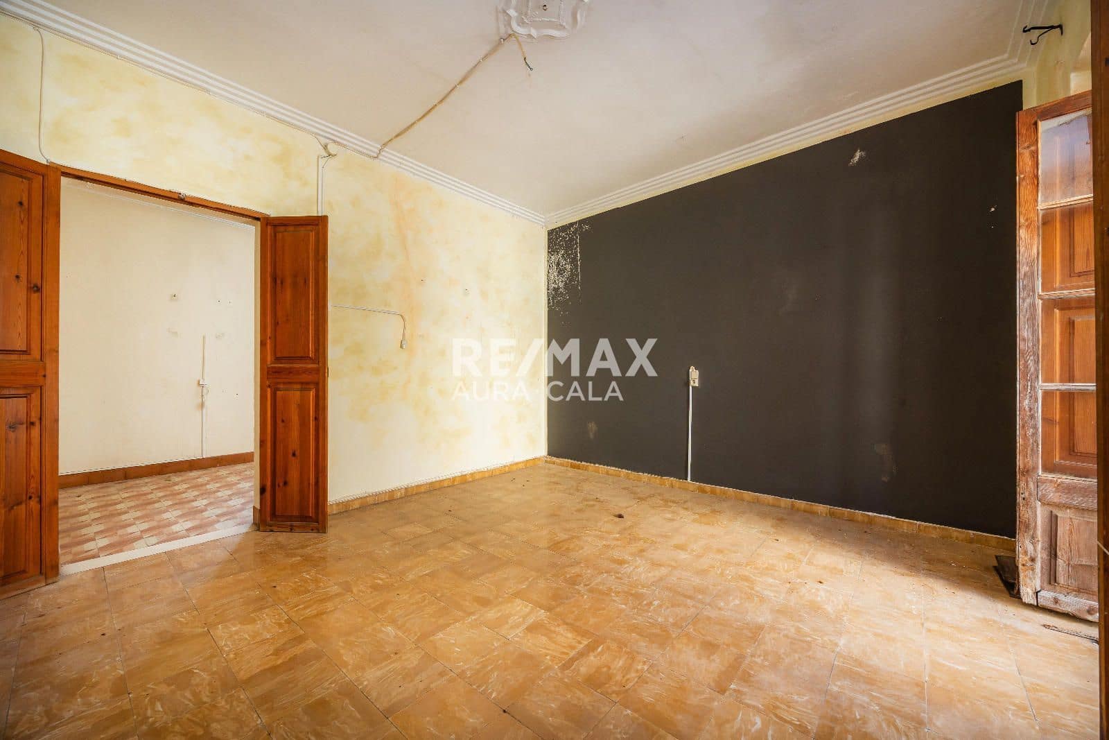 9 bedroom Townhouse for sale in Arta - € 595,000 (Ref: 9456574)