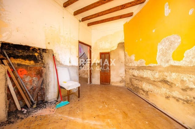 9 soveværelse Byhus til salg i Artà - € 595.000 (Ref: 9456574)