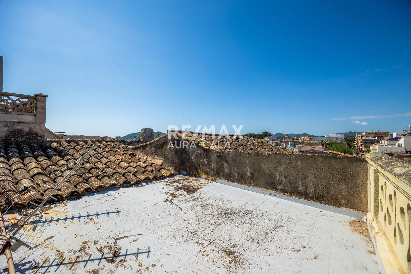 9 bedroom Townhouse for sale in Arta - € 595,000 (Ref: 9456574)