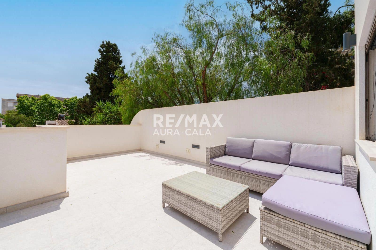 Chalet de 3 habitaciones en Palma de Mallorca en venta con garaje - 1.590.000 € (Ref: 9456575)