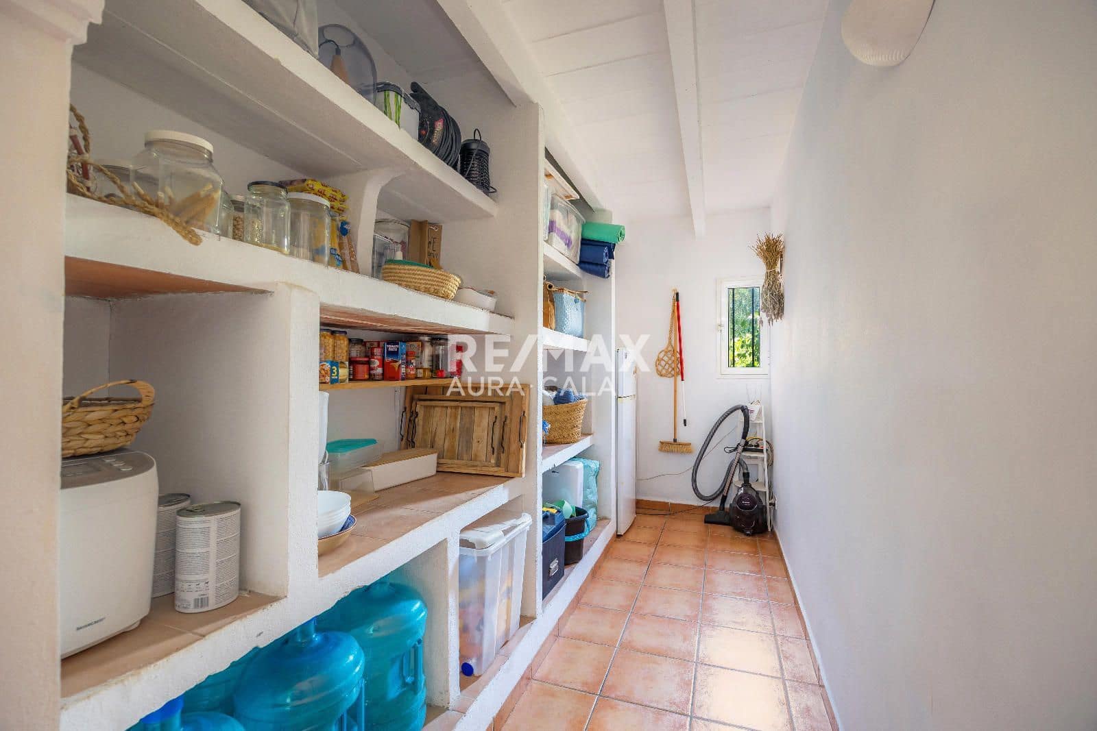 2 bedroom Villa for sale in Santa Margalida - € 450,000 (Ref: 9456579)