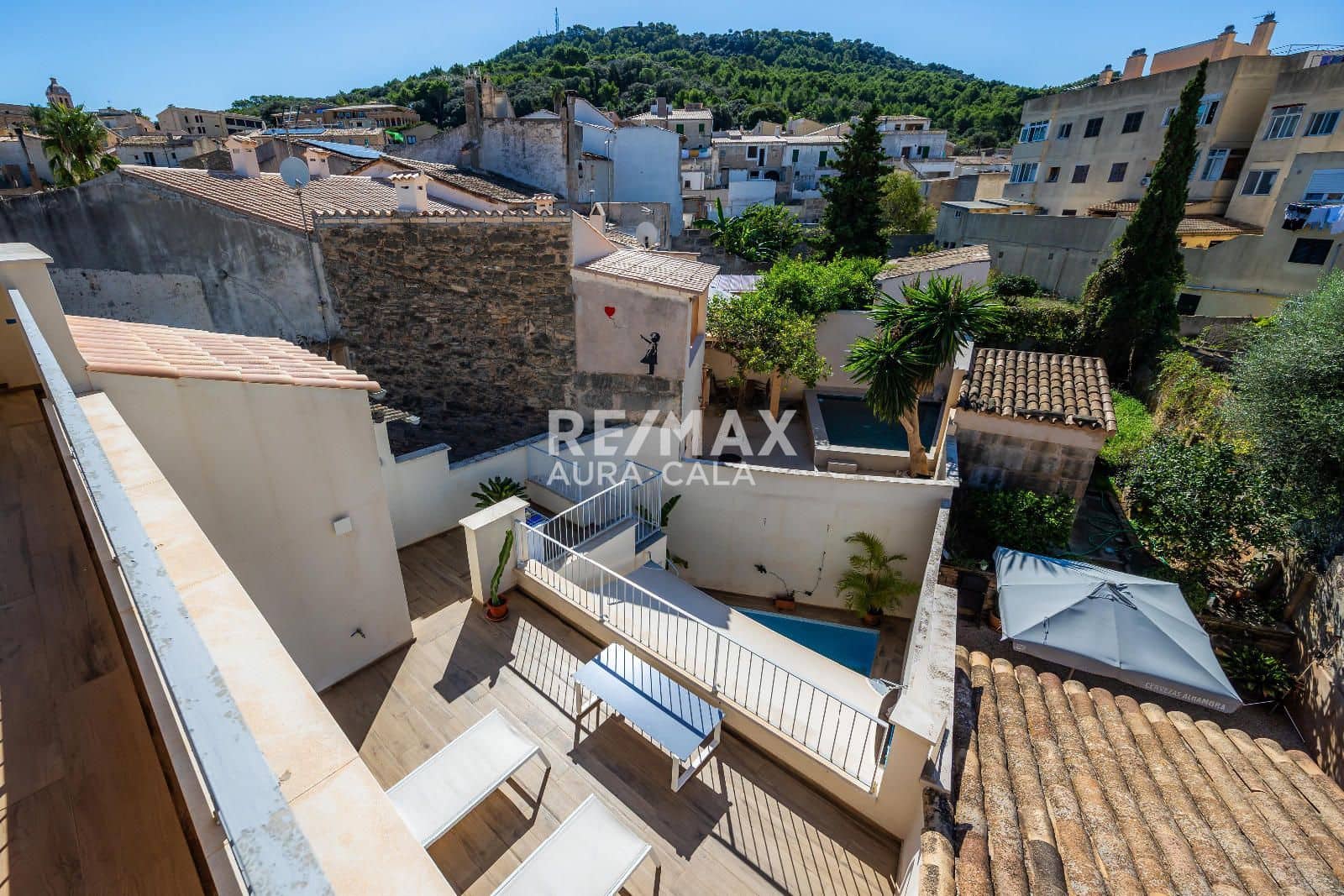 4 bedroom Townhouse for sale in Capdepera with pool - € 1,475,000 (Ref: 9456580)