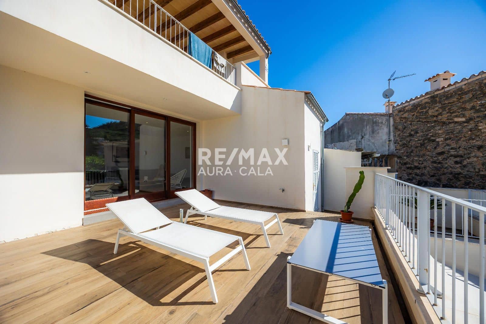 4 bedroom Townhouse for sale in Capdepera with pool - € 1,475,000 (Ref: 9456580)