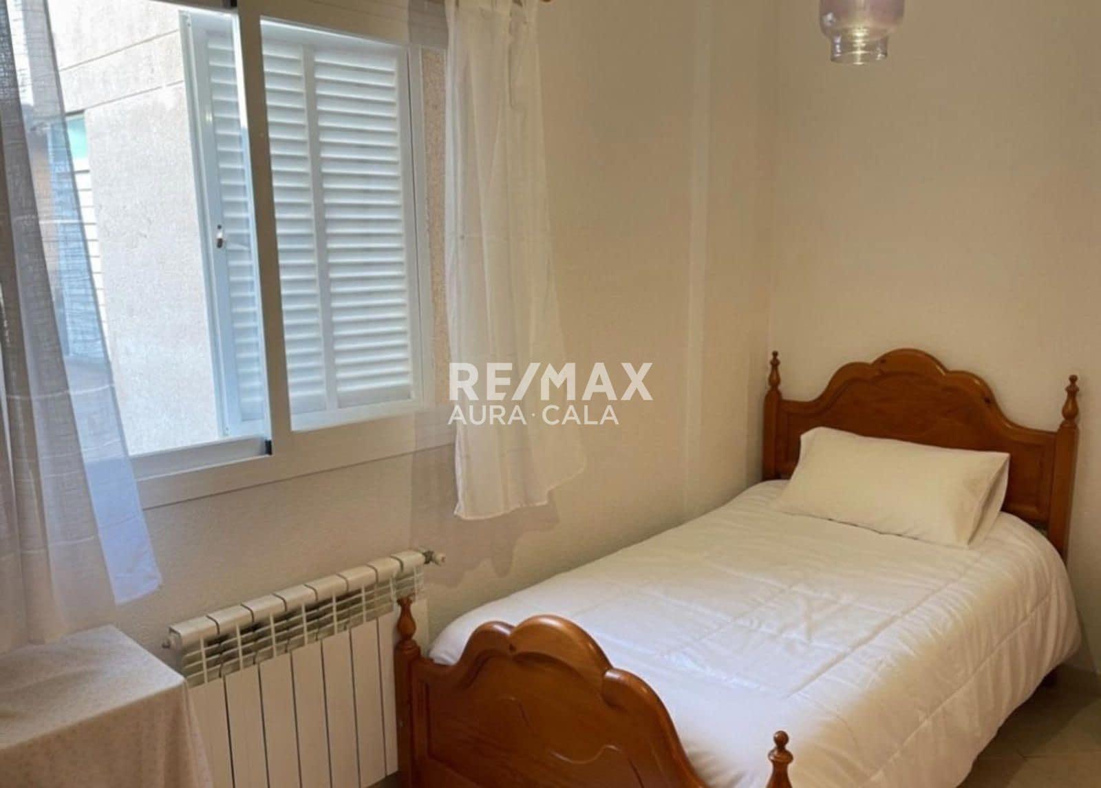 3 bedroom Flat for sale in Cala Ratjada with garage - € 310,000 (Ref: 9487219)