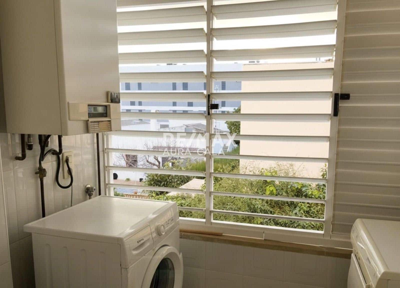 3 bedroom Flat for sale in Cala Ratjada with garage - € 310,000 (Ref: 9487219)