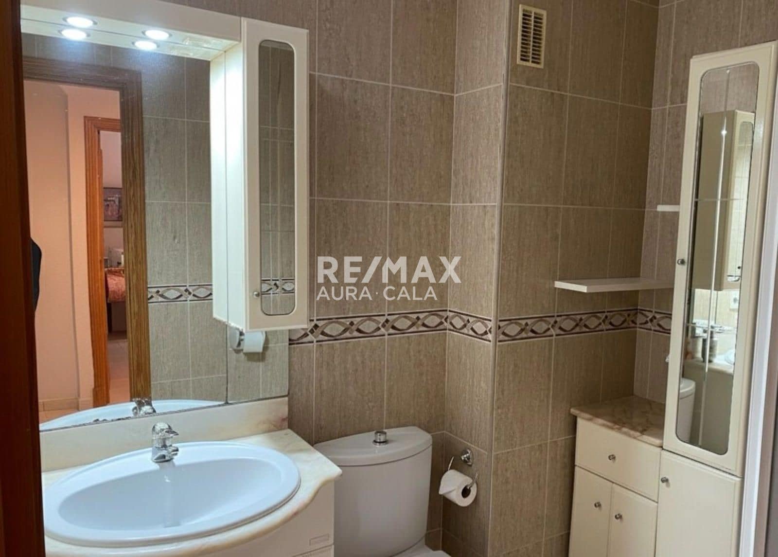 3 bedroom Flat for sale in Cala Ratjada with garage - € 310,000 (Ref: 9487219)