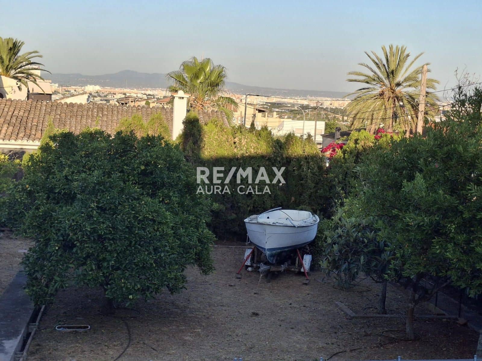 Działka budowlana na sprzedaż w Palma de Mallorca - 455 000 € (Ref: 9521600)