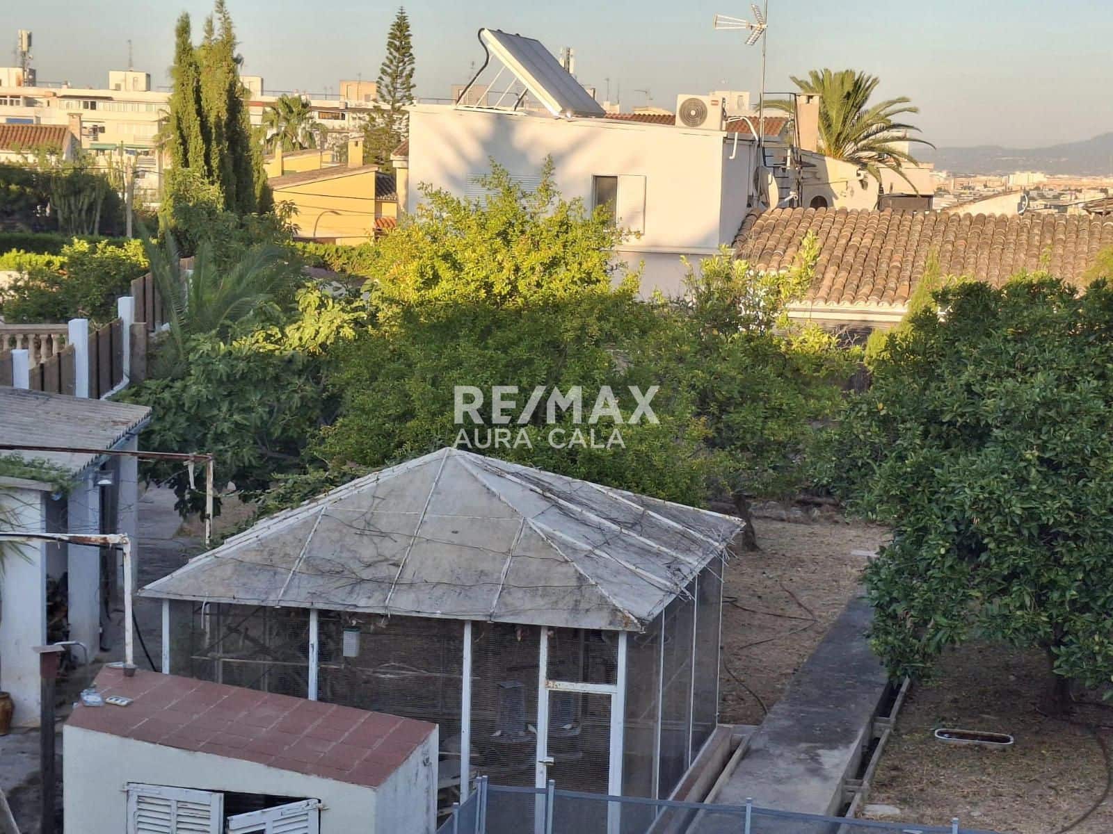 Działka budowlana na sprzedaż w Palma de Mallorca - 455 000 € (Ref: 9521600)