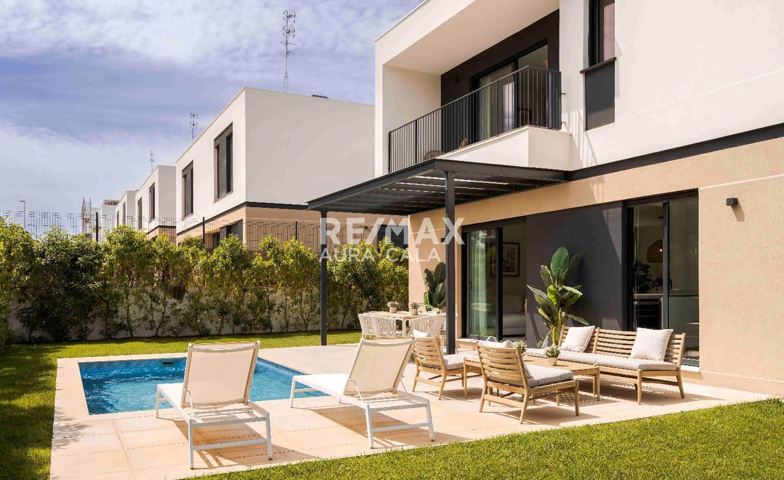 4 bedroom Townhouse for sale in Llucmajor with pool garage - € 850,000 (Ref: 9593144)