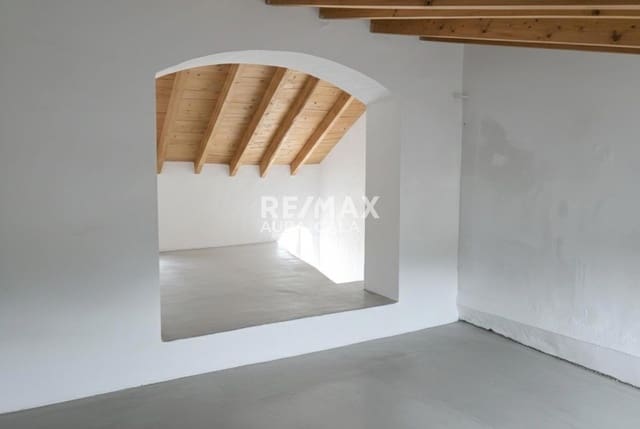 4 soveværelse Byhus til salg i Artà med garage - € 330.000 (Ref: 9606881)