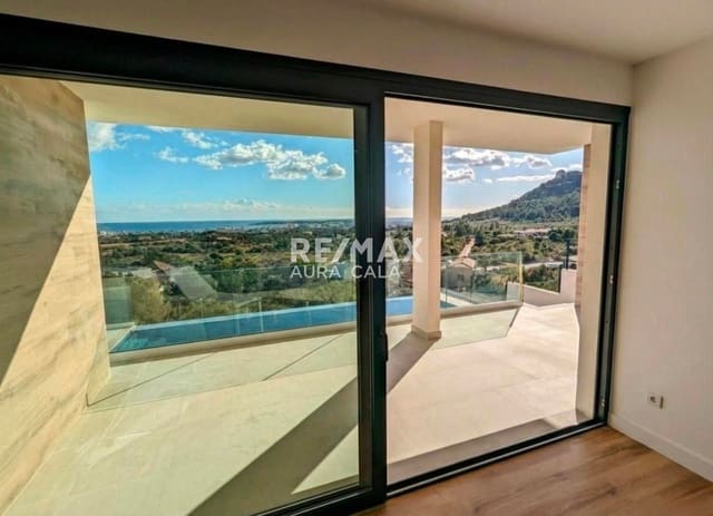 4 sovrum Villa till salu i Son Servera med pool garage - 1 750 000 € (Ref: 9641070)