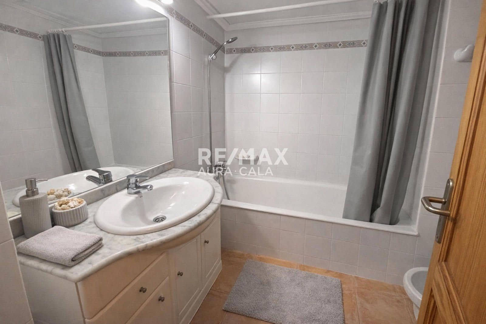 2 soverom Leilighet til salgs i Ca'n Picafort med garasje - € 265 000 (Ref: 9669613)