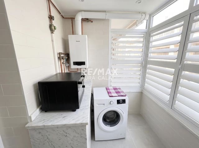 3 bedroom Flat for sale in Cala Ratjada, Capdepera with garage - € 335,000 (Ref: 9691338)