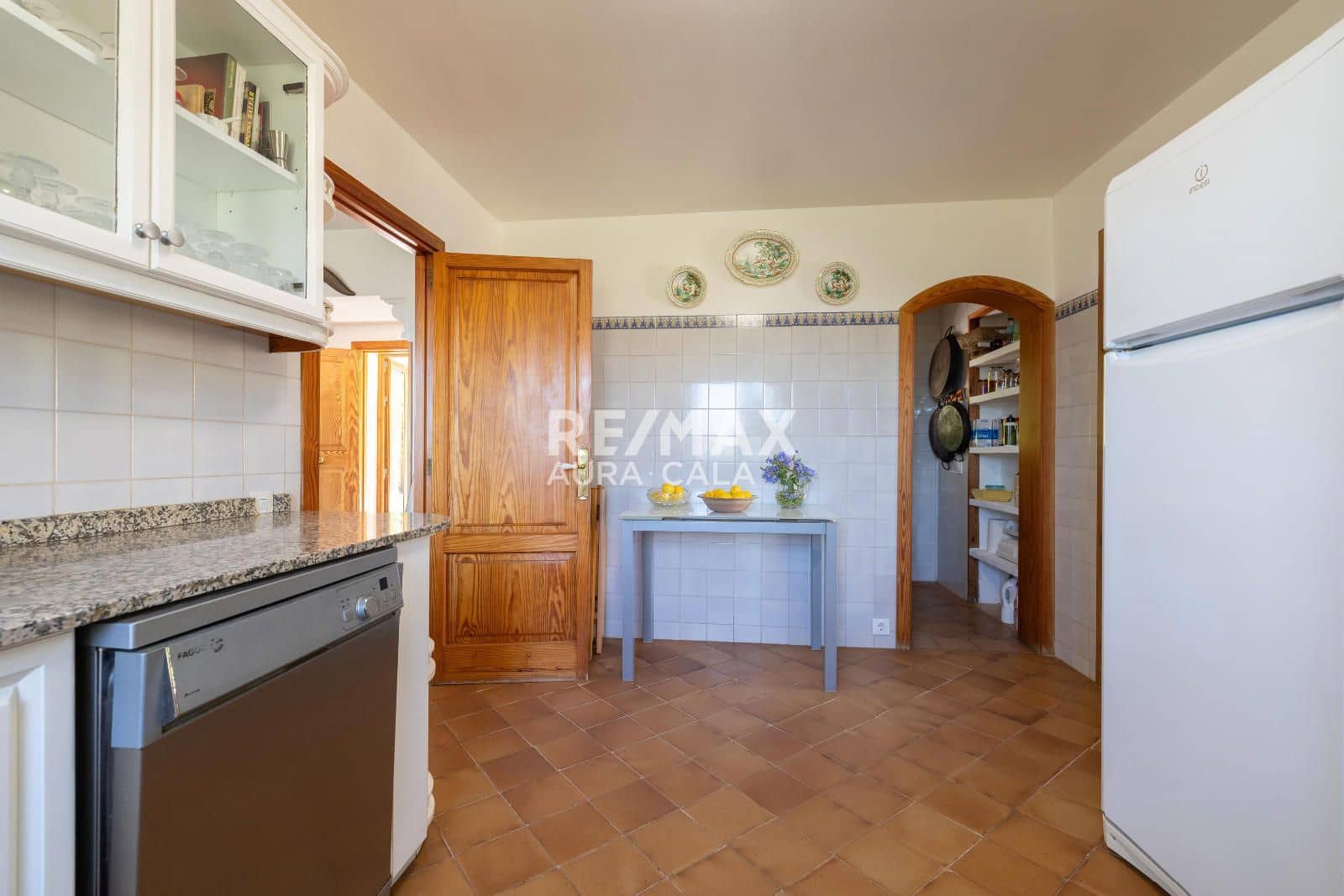 3 quarto Moradia para venda em Esporles com piscina - 1 790 000 € (Ref: 9699836)