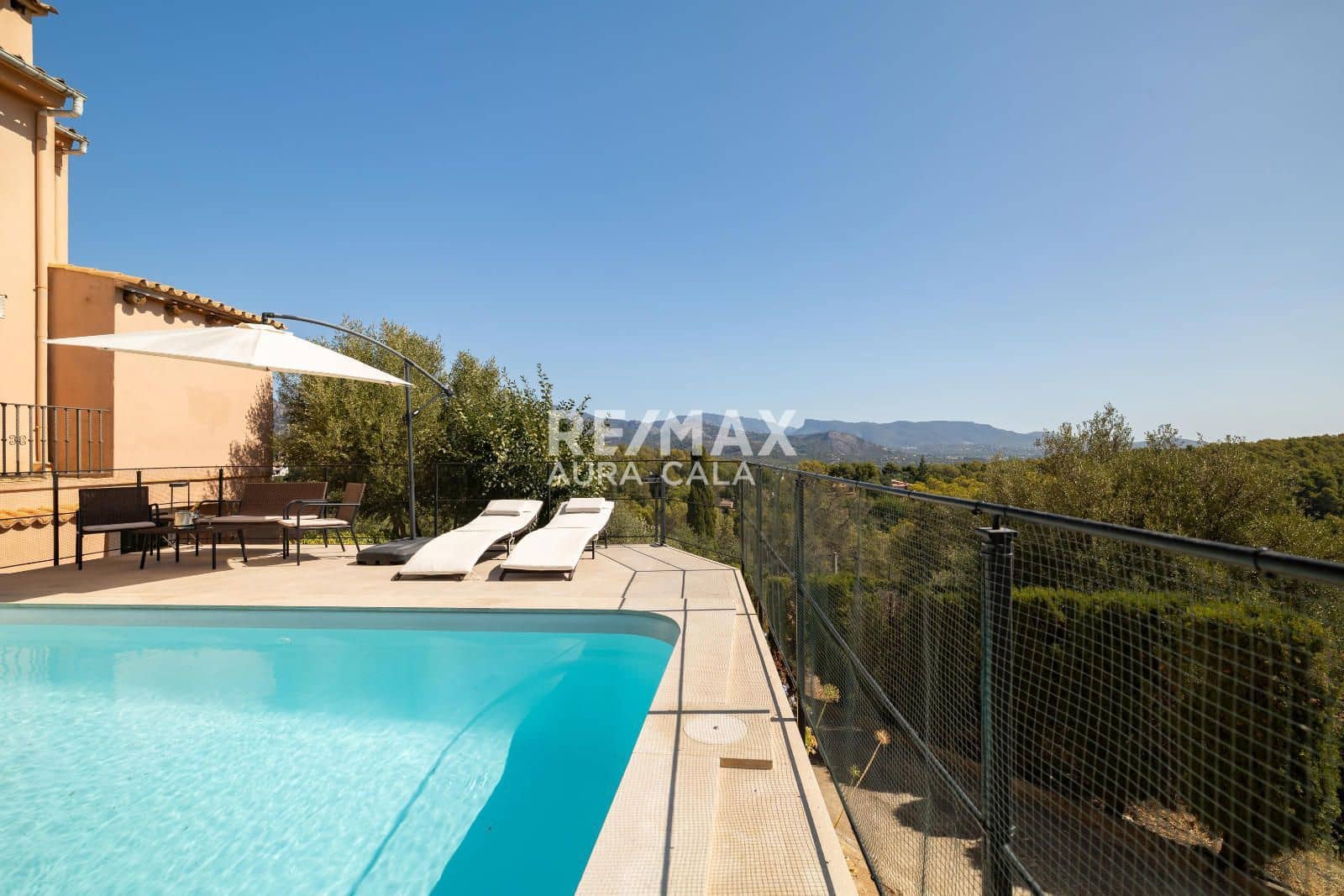 3 quarto Moradia para venda em Esporles com piscina - 1 790 000 € (Ref: 9699836)