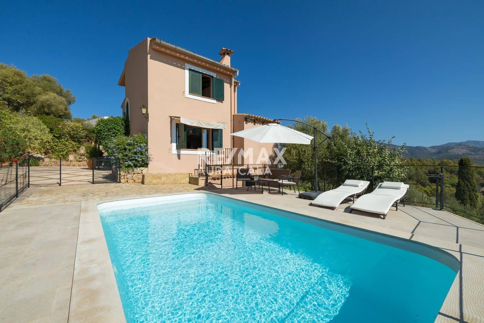 3 quarto Moradia para venda em Esporles com piscina - 1 790 000 € (Ref: 9699836)